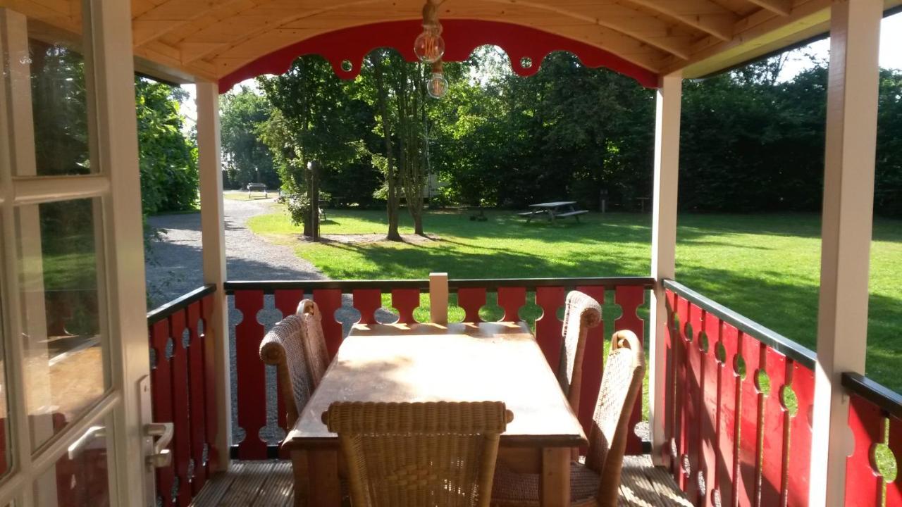 Pipowagen Camping Puur Genieten Bed and Breakfast Someren Exteriör bild